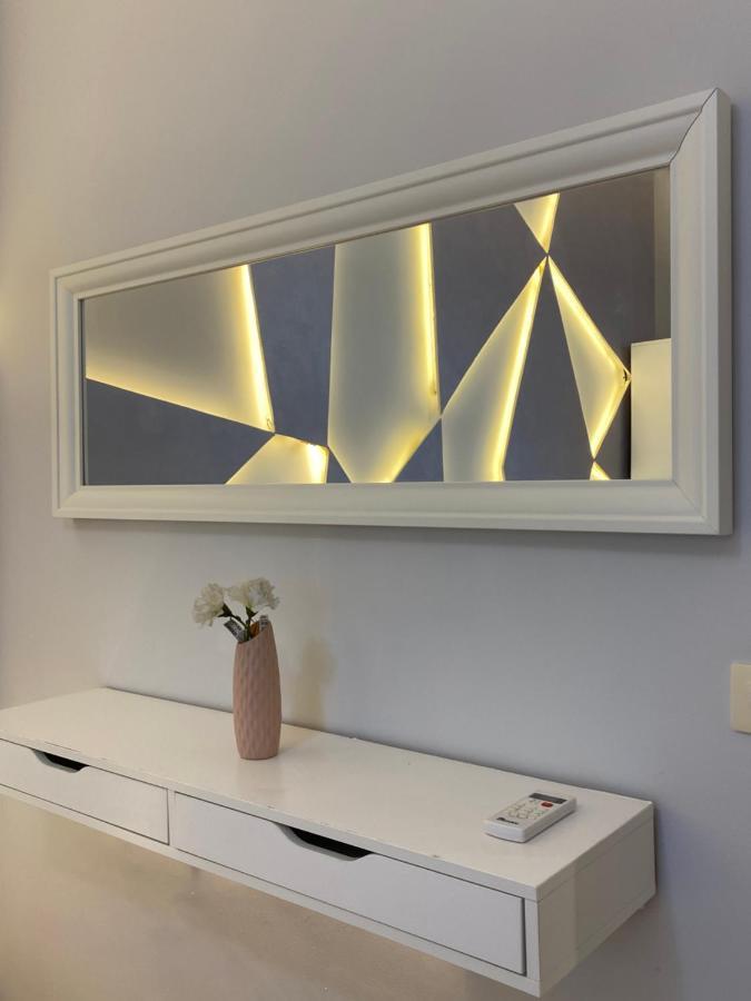 Hyat Hostel & Suites Alessandria Esterno foto