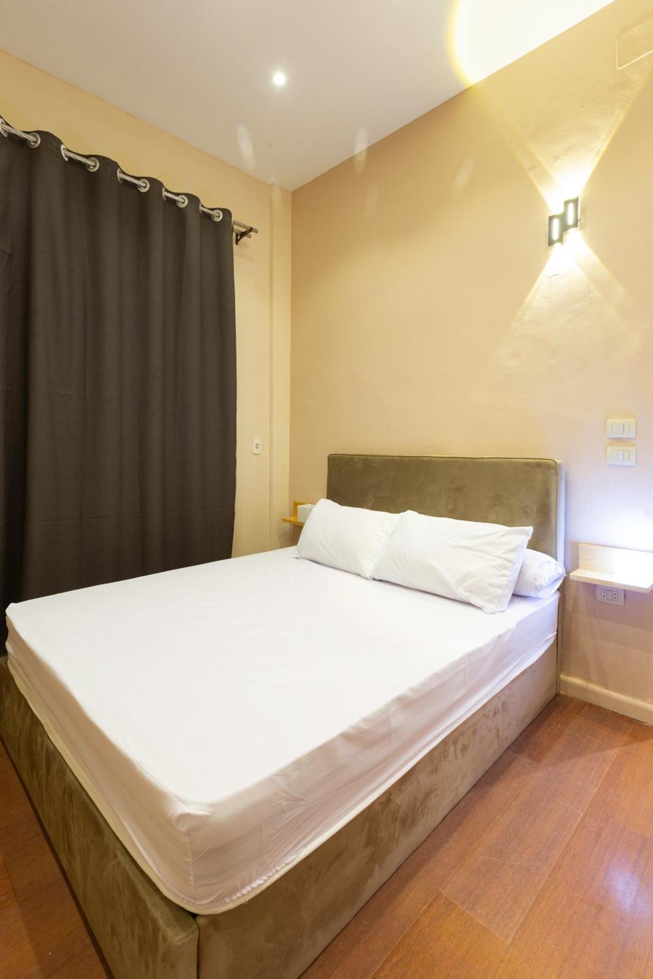 Hyat Hostel & Suites Alessandria Esterno foto